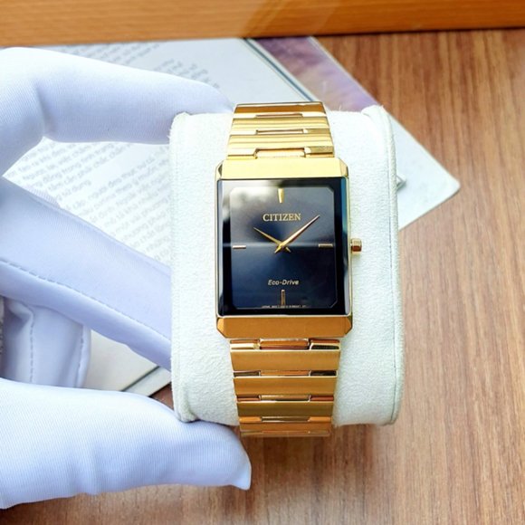 Citizen Tank Gold Accent 28mm Watch main image 4